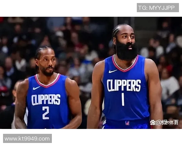 2018年火箭队与国王队激战回顾：一场精彩纷呈的NBA对决与精彩瞬间解析